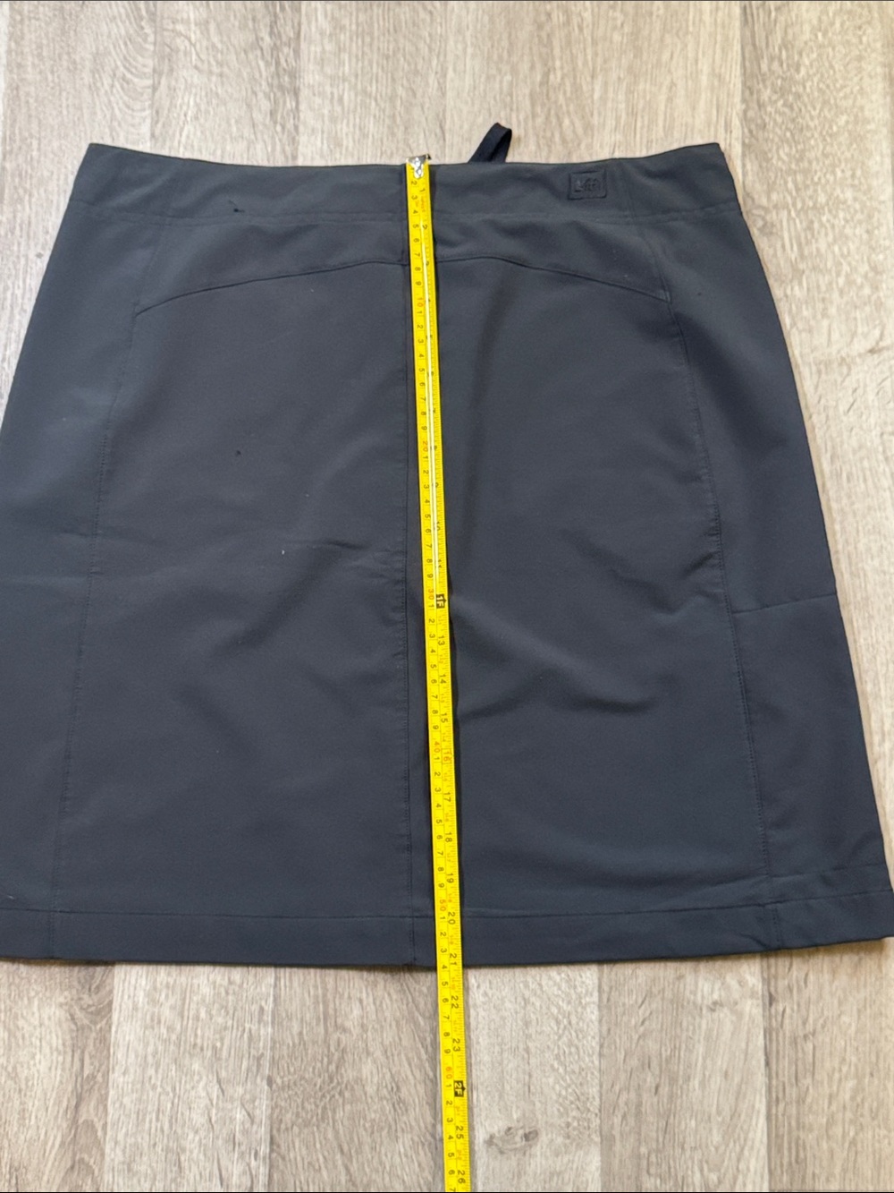 REI Women's Black Pull-On Utility Skirt - Picture 6 of 9